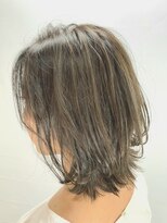 20代30代大人カッコいい/ウルフボブ/アッシュグレージュ/外ハネ