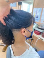 エリカ 美容室&nbsp;【スキンフェード女子☆】広がりを抑えられる肩レングスボブ