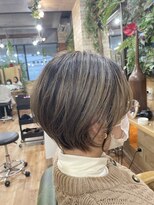 プランツヘアー&nbsp;大人キレイ小顔ショート