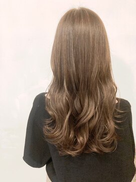 ホットドッグ(Hot Dog) マッシュ/くびれヘア/メルティカラー/プレミアムカラー[平塚]