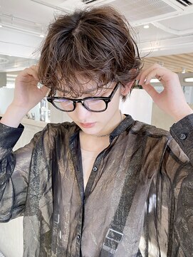 アイティーバイアルバム 下北沢店(IT by ALBUM) ラフなマッシュパーマ_ショコラアッシュヘルシースタイル_79029