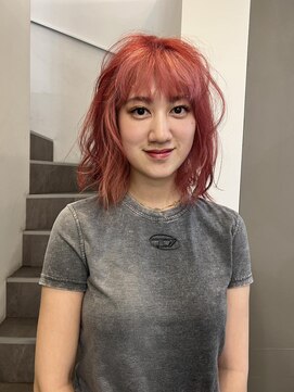 ログ オモテサンドウ(L.O.G OMOTESANDO) オレンジレイヤー【エクステ,縮毛矯正,インナーエクステ】