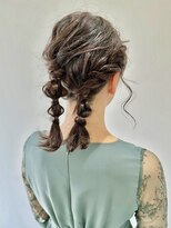 フォーク FOLK 【FOLK】透明感グレージュ☆似合わせゆるふわツインテ編み下ろし