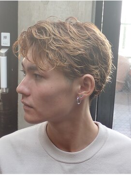 ココロコ(COCO LOCO) ゆるめパーマで広がりをおさえチョット動きもプラス