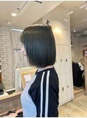 深めオリーブカラー