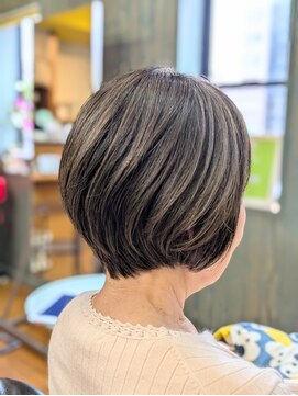 ジョカーレ(giocare) ショートボブ