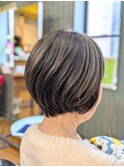 ショートボブ