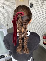 ソノ(sono)&nbsp;編みおろし ツインアレンジ 編みおろしツイン イベントヘア 参列