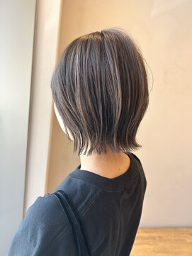 ユニ バイ ミリィ 四日市(uni by mily) 【uni 神田】赤みを抑えて透明感アップ！柔らかアッシュ