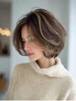 トリッカ 代官山(tricca)&nbsp;大人ショートボブ/白髪ぼかし/ハイライト/艶カラー/小顔カット