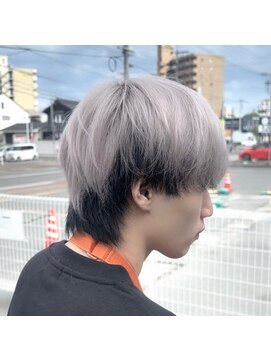 メゾン アンドロア(Maison. Andloa) マッシュウルフインナーカラー