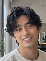 ロア(Roa.)&nbsp;ルーズパーマセンターパートシャドウパーマ