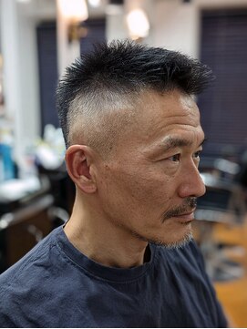 ネクストラグザ 大阪店 メンズカットスタイル（パーマあり/なし相談可）＋シェービング