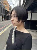 メガネも映える◎黒髪ハンサムマッシュショート