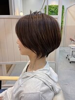 シダ(sida)&nbsp;ショート　レイヤースタイル