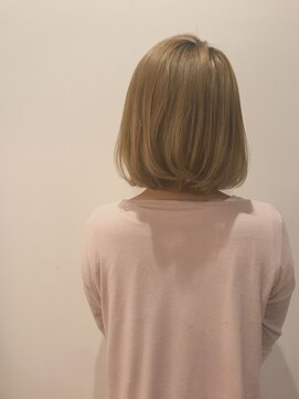 ツイギー 千舟店(TWiGGY) ハイトーンでオシャボブ