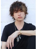 ベラ(Bella)&nbsp;ショートマッシュ/ツーブロック/ハイライト