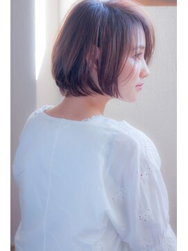 エルフォ(elfo) 【elfo】簡単スタイリング！ナチュラルな大人シンプルボブ