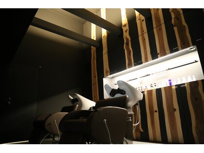 ルックスグッドヘアワークス(Looks Good HAIR WORKS)の写真