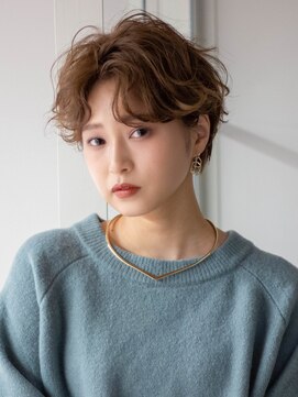 サーカス バイ ビュートリアム 青山(CIRCUS by BEAUTRIUM) マッシュショート 大人可愛い うる艶髪 暖色系カラー 30代40代