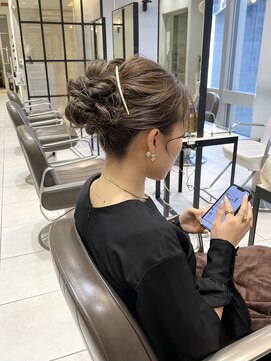 ネオリーブギンザ 銀座店(Neolive GINZA) ゆるふわ団子ヘア