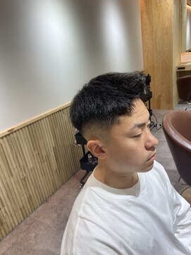 クオル 立川(QOL) ベリーショート フェード