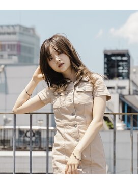 ロルド(Rold) モテ髪アッシュオリーブ韓国風レイヤーロング大宮20代30代40代