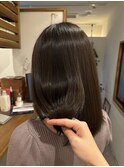 ベージュカラー