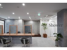シャワー(SHOWER)の雰囲気（まるでカフェのようなサロン。ゆったりとした店内です◎【布施】）