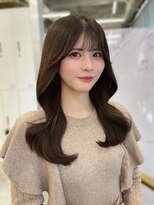 アリュウル 表参道 青山(Allure) 韓国くびれヘア×透明感オリーブグレージュカラー◯伊藤