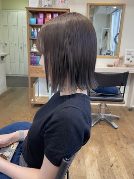 リュンヌ(Lune) 切りっぱなしボブ×くすみベージュカラー