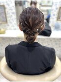 シニヨン/アップヘア/アップスタイル/金箔/ヘアアレンジ
