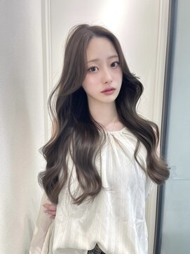 リリー(Lilley) マロンベージュ×小顔レイヤー×韓国風巻き【ayana】