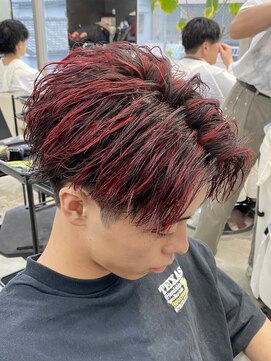 エデアンルクラ 下通(EDEAN Leclat) 熊本メンズヘア メンズカラー センターパート ローライト