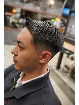 フェードショート