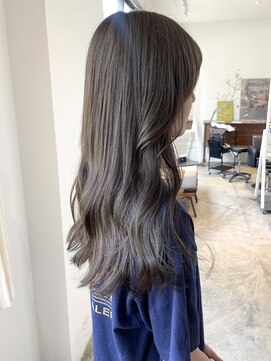 ヘアーアイストゥーレ(HAIR ICI TRE) ◎ブリーチなしカラー◎赤み消しオリーブグレージュで透明感