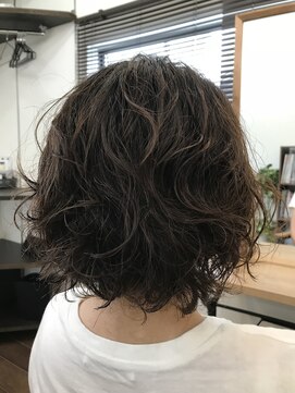 ヘアー チクタク(Hair Ciku-taku) ローレイヤーミディアムボブ