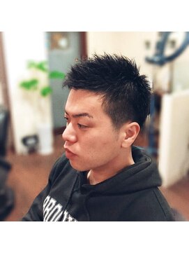 リラックスヘアー(Relax hair) フォルムにこだわった爽やかヘア