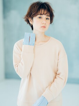 アブニール 我孫子(AVENIR) 外ハネショートボブ