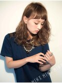 シースルーショートバング
