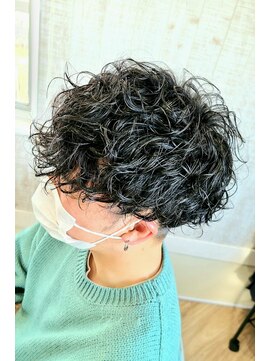 フェリス(Felis) スパイラルパーマ