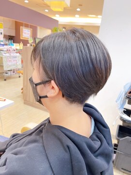 マイスタイル 大井町店(My jStyle by Yamano) 大人可愛い20代30代40代黒髪前下がりショートボブ丸みショート◎