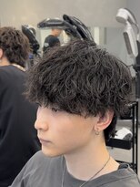 オーバルバイアピッシュ(OVARL by apish) くせ毛さんも緩め縦落ち