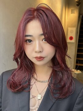 ジーナ(XENA) 顔型別ヘアスタイル特集　レッドカラー　渋谷