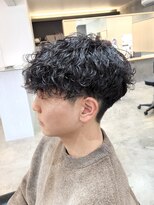 ニアウ 伊勢崎連取店(Niau)&nbsp;刈り上げマッシュ波巻きスパイラルパーマメンズ