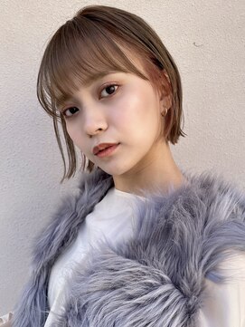 トリコ ショップアンドヘアサロン(tricot shop hair salon) 丸みショートボブ イヤリングカラー ピンクカラー ワイドバング