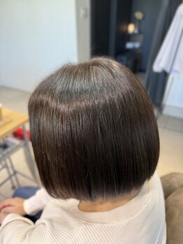 ウル(URU.)の写真/髪の傷みを最小限に抑えた施術が魅力◎髪質改善をしながら、明るい白髪染めも叶い、理想の仕上がりに♪