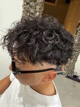 ヨンマルイチ(401)の写真/【メンズ/メンズパーマ】カジュアルからビジネスシーンまで幅広く対応いたします◎札幌/美容室/カット