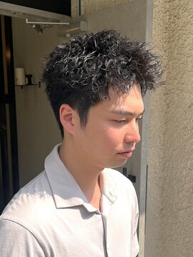 スナッグルサロン(SNUGGLE SALON) スパイキーショートピンパーマソフトツイストパーマツーブロック