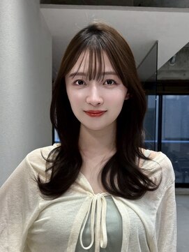 ファルベ(Farbe) 黒髪/オリーブグレー/小顔/ココアベージュ